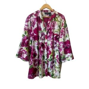 Maggie Barnes Womens Plus Size Floral Tunic Top Size 3X Button Front Feminine